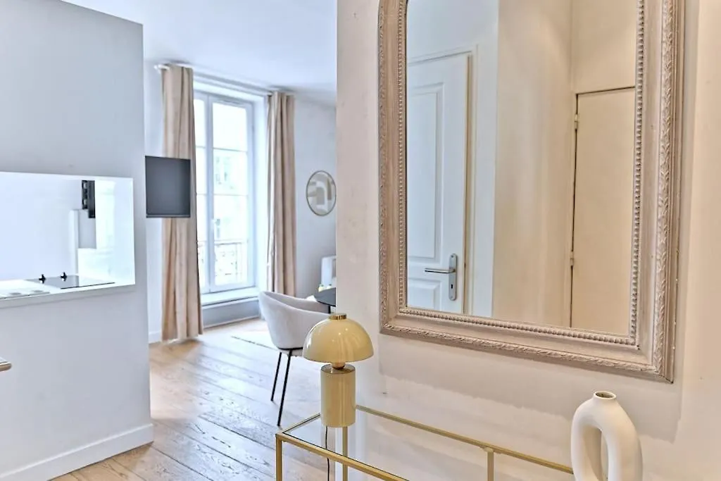 Magnifique Appartement Quartier Bon Marche Paris Apartment